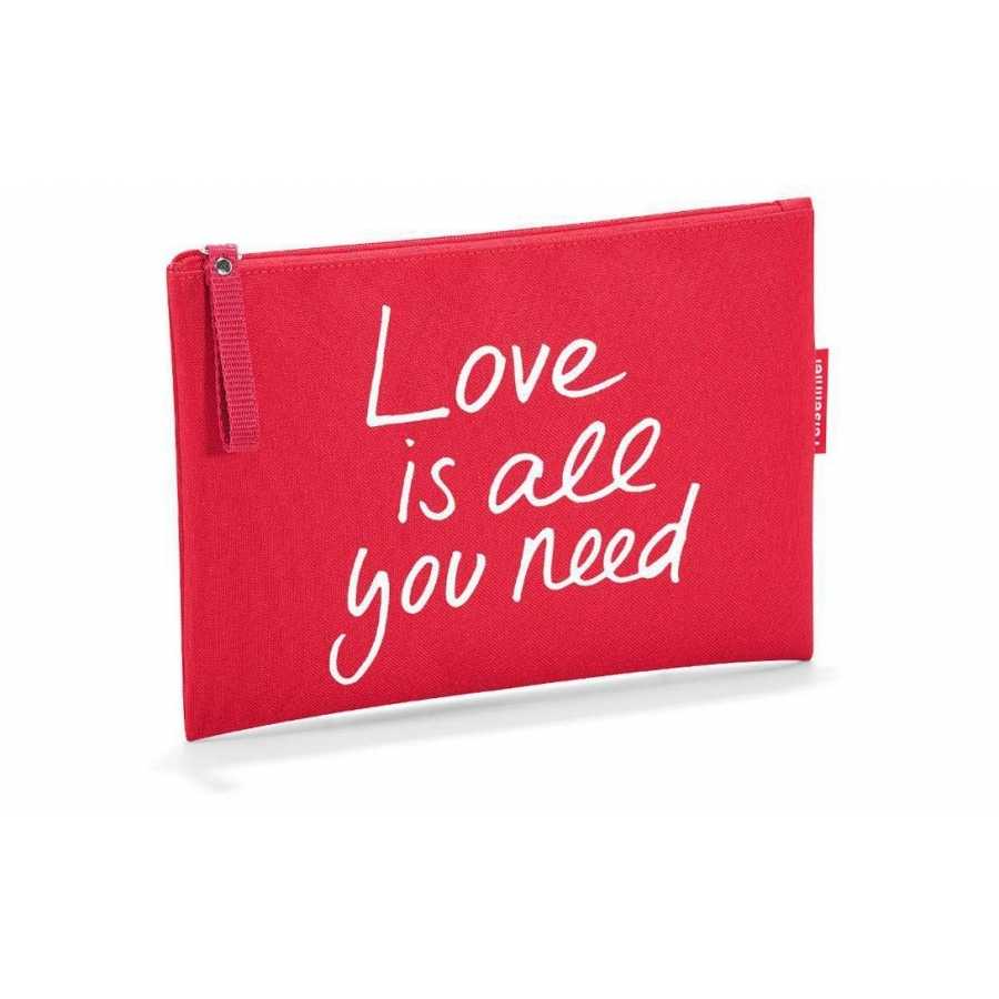 Necessaire Love is all you need