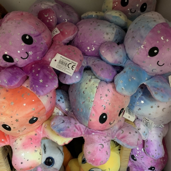 Plüschtier Octopus zum Umdrehen 30 cm mit Sternenmuster