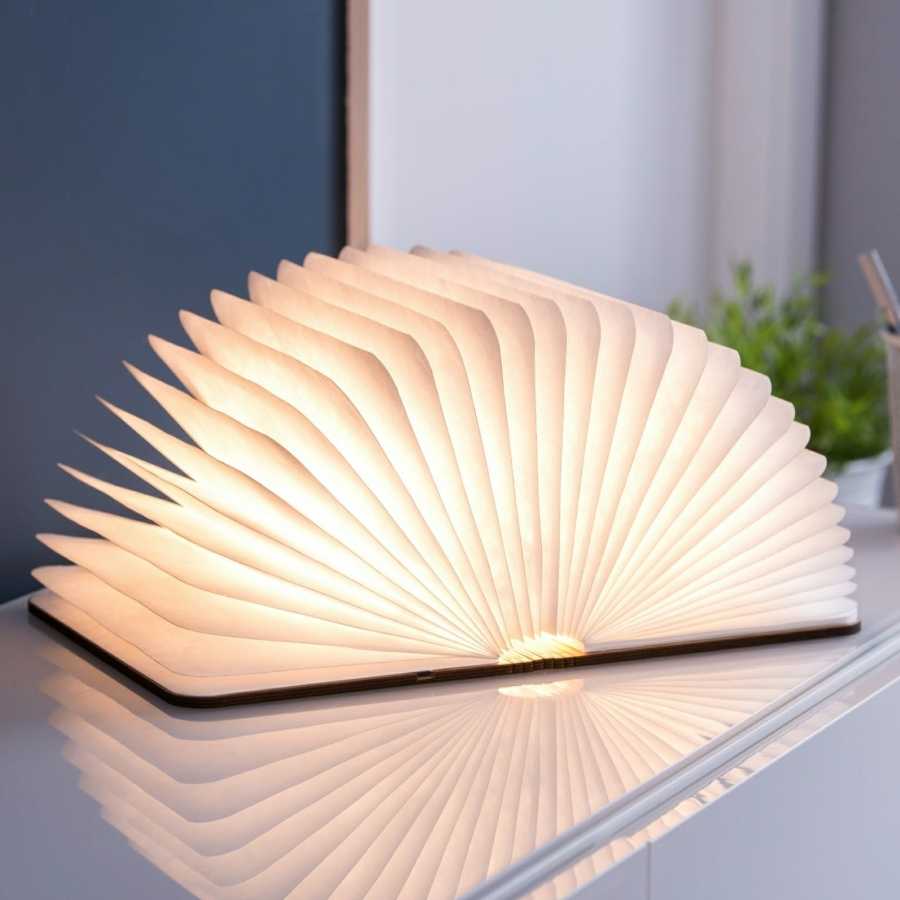 Großes Smart Book Light - Walnuss Naturholz