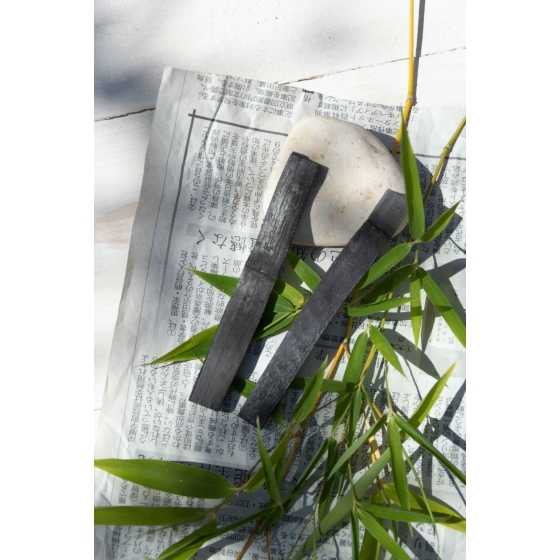 2 bâtons de charbon pour carafe - Origine Japon