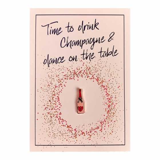 Geburtstagskarte mit Champagner Ansteck-Pin und rosa Briefumschlag