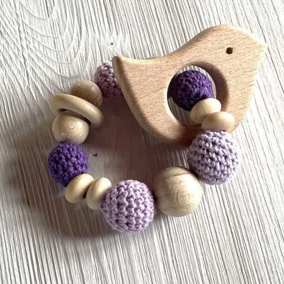 Hochet en bois violet