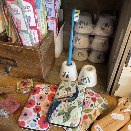 Zahnbürstenhalter king/queen, zero waste, dekoration, Freiburg, Schweiz, Shop  Clayre & Eef