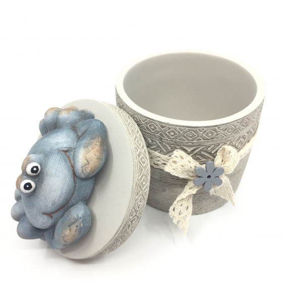boite béton figurine crabe