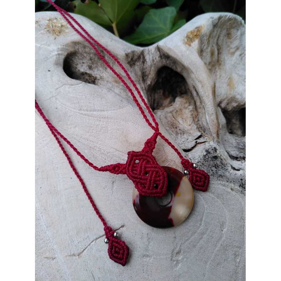 Mookaïte - Collier micro-macramé - Donut celtique