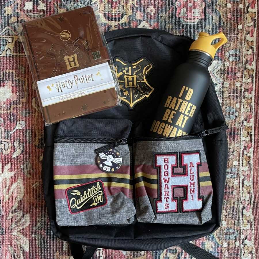 Harry Potter Hogwarts Quidditch Pack ideal als Urlaubsgeschenk oder für den Schulanfang