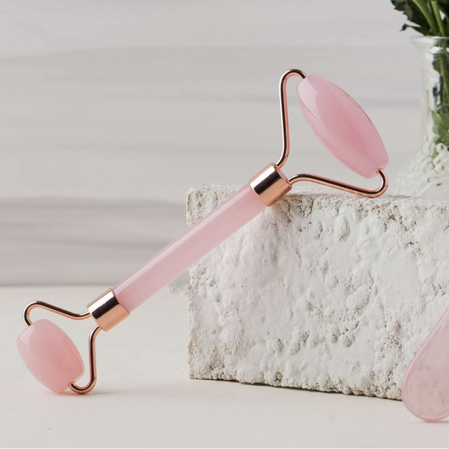 Rouleau Massage – Quartz Rose – Pierre Naturelle + Housse