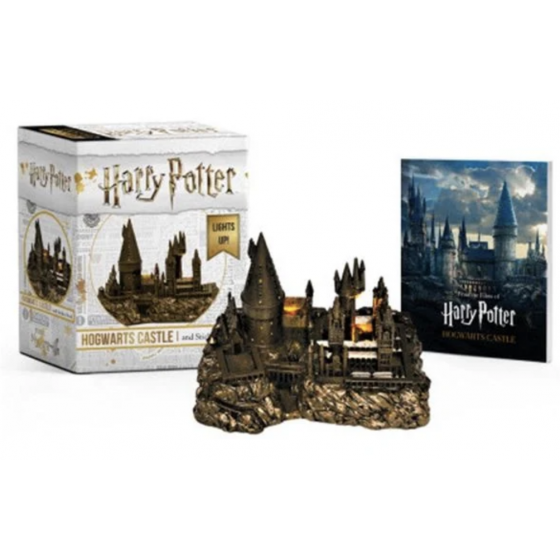 Harry Potter Hogwarts Castle and Sticker Book