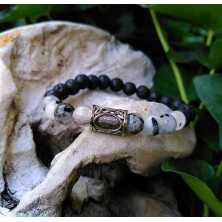 Isa -Turmalinquarz - Konzentration und Introspektion, handgefertigtes Armband aus Lavastein für Männer