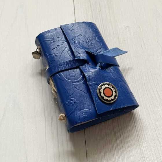 Kleines handgefertigtes Notizbuch aus Leder - Blau