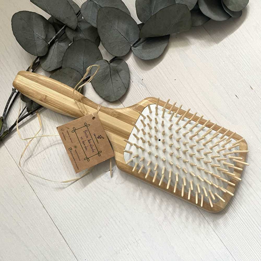 Brosse démêlante en bambou