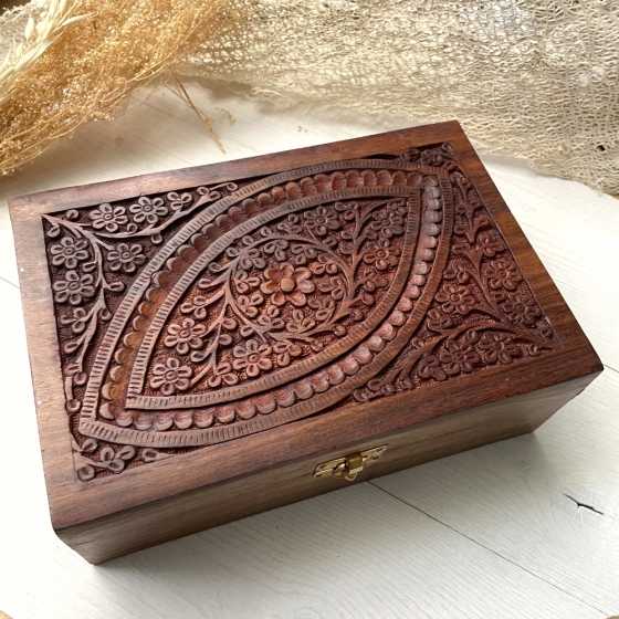 Dose ätherisches Öl aus Sheesham-Holz