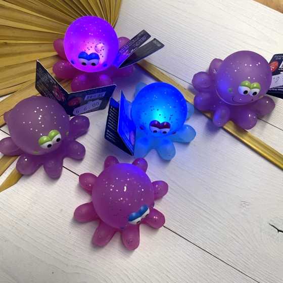 Leuchtender Glitzerkraken für die Badewanne