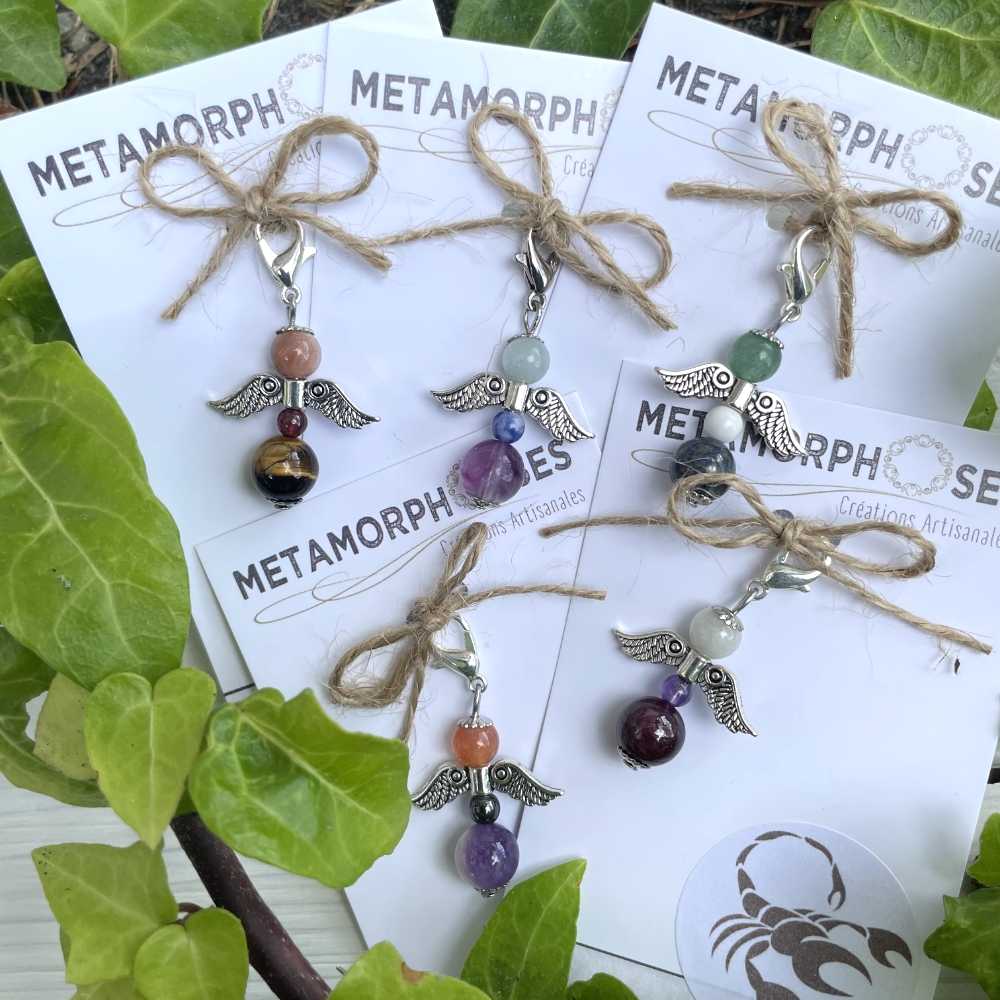 Pendentif Ange "Astro" en pierres naturelles semi-précieuses