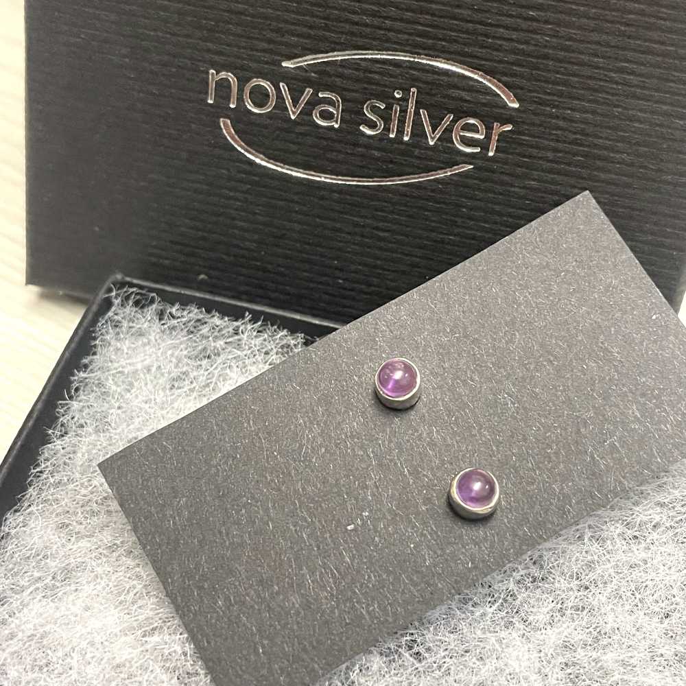 Clous d'oreilles améthyste 4mm