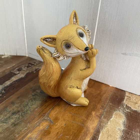 Fuchs aus Kunstharz