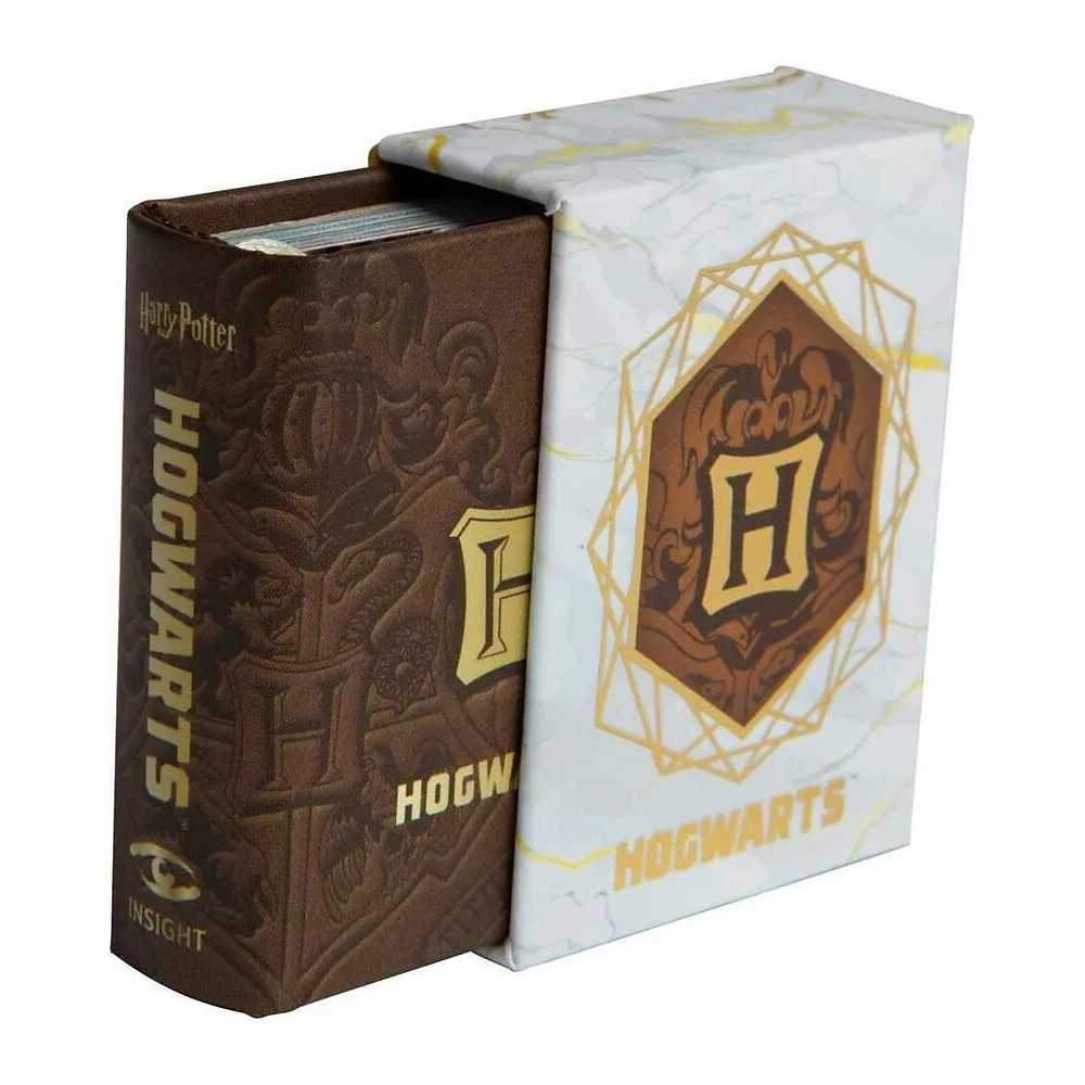 Harry Potter: Hogwarts School of Witchcraft and Wizardry (Tiny Book)