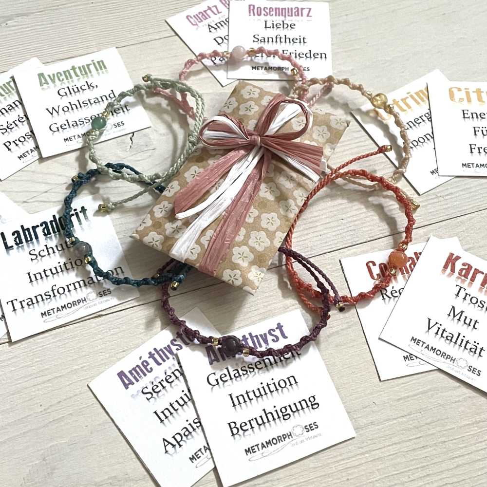 Bracelet surprise - Micro macramé