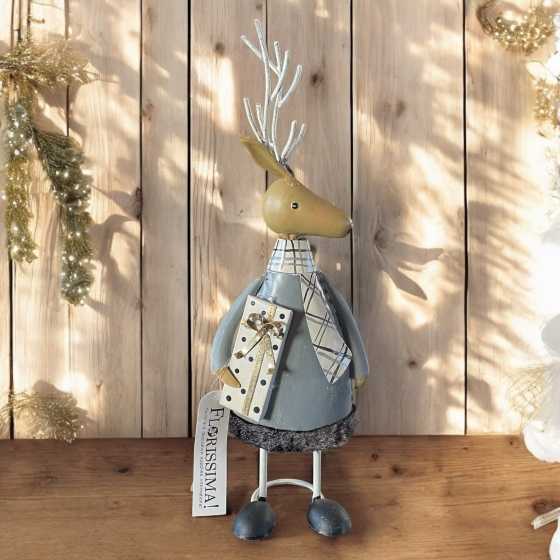 Grand cerf en métal avec cadeau