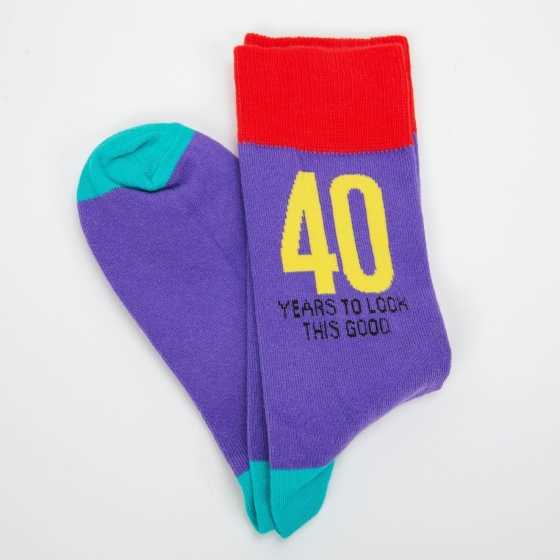 Socken "40 Years to look this good" - Oh Happy Day!