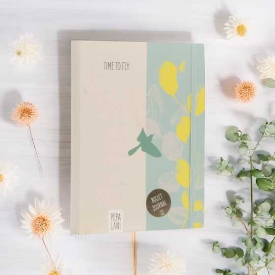 Bullet Journal, Vogel grün mit Aufklebern - Pepa Lani