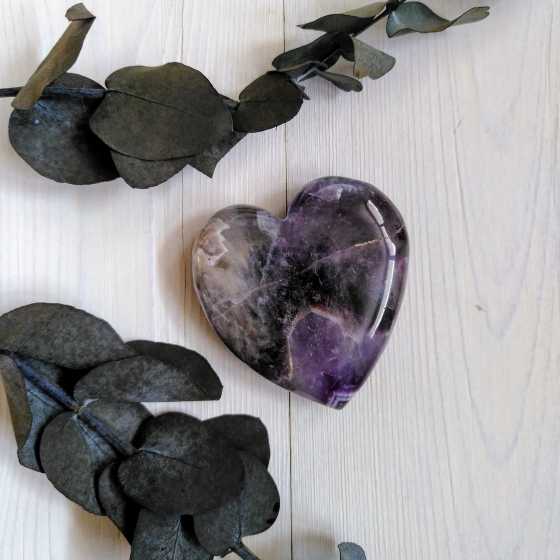 Herz aus Amethyst