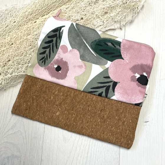 Jolie trousse artisanale en tissu et imitation liège avec fermeture éclair.