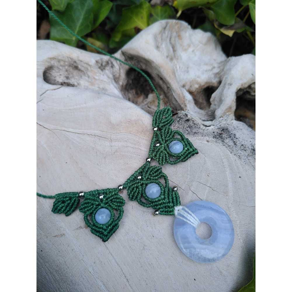 Calcédoine - Collier Donut micro-macramé