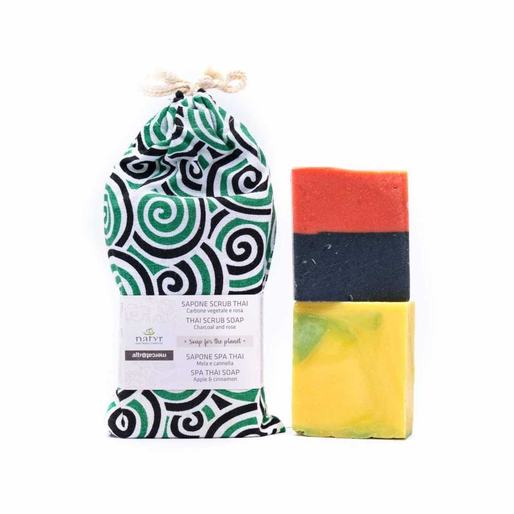 Seifen in einem Baumwollbeutel – Seife und Peeling mit Rosen – Apfel und Zimt – 2 x 100