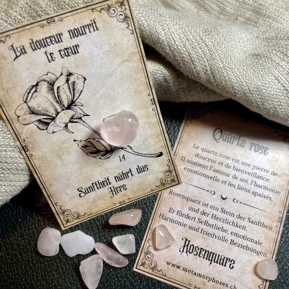 Douceur, amour & apaisement – Carte cadeau avec cœur en Quartz rose – Petit talisman