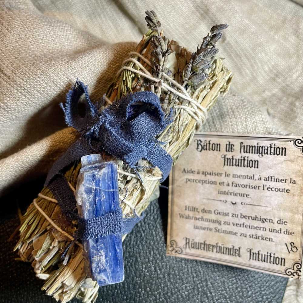 Intuition & Führung – Räucherbündel – Weisser Salbei, Lavendel & blaue Cyanit