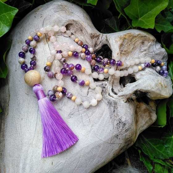 Mala Liebe und Spirituelle Weisheit