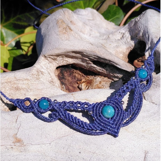 Apatite - Petit collier ras du cou - Micro-Macramé
