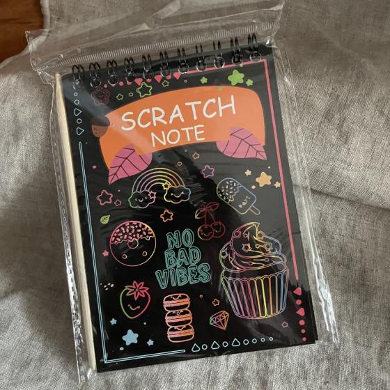 Carnet à gratter