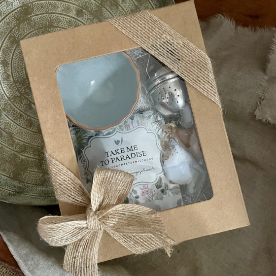 Take Me to Paradise Box – Geschenkset Tee & magisches Ritual