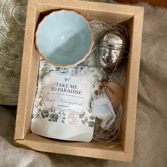 Take Me to Paradise Box – Geschenkset Tee & magisches Ritual