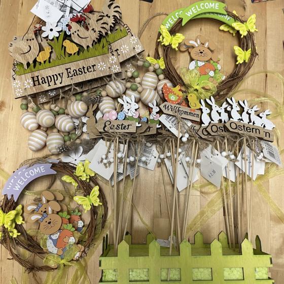 Lot décoration de Pâques à suspendre ou planter - Liquidation