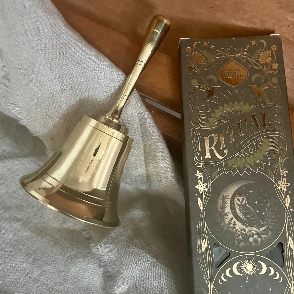 Ritualglocke aus Messing – Meditations- und Klangglocke