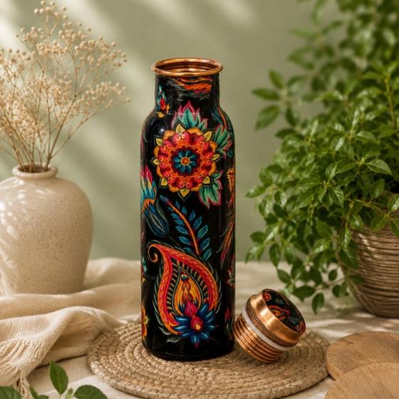 Wasserflasche aus reinem Kupfer – Blumen- & Paisley-Muster – 750 ml