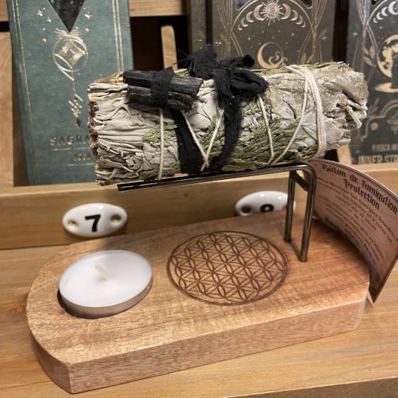 Räucherhalter Blume des Lebens aus Akazienholz – Palo Santo & Salbei