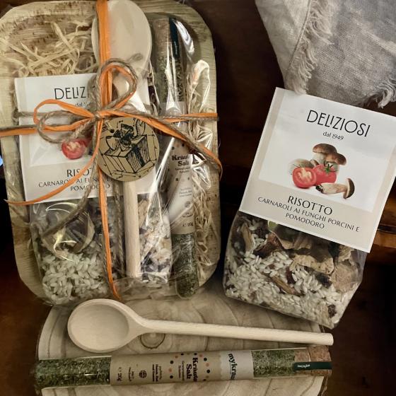 Feinkost-Geschenkset – Italienisches Risotto, Kräutersalz & Holzlöffel