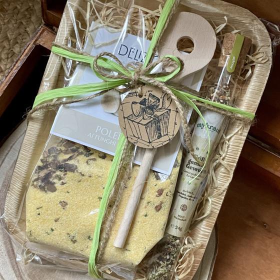 Feinkost-Geschenkset – Steinpilz-Polenta, Grillgemüse-Gewürz & Holzlöffel
