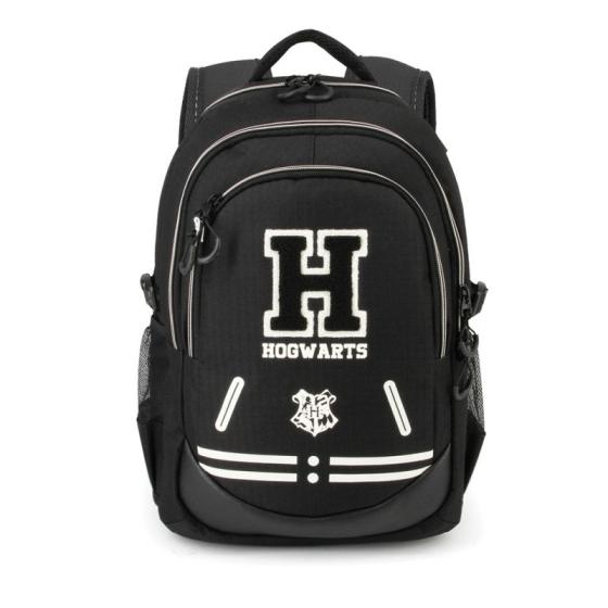 Ce sac à dos Harry Potter à l’effigie de Poudlard possède de nombreux atouts pour en faire un sac spécial running.