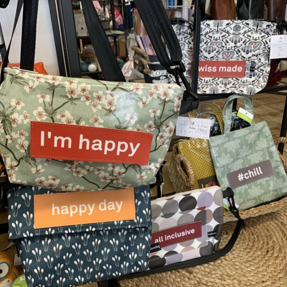 Boutique, bijoux, décoration, cadeaux, produits naturels, artisanat, Fribourg, Suisse, en ligne, Bimbambag